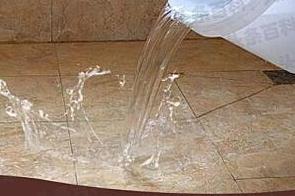 通化市漏水维修 免砸砖防水材料该如何施工